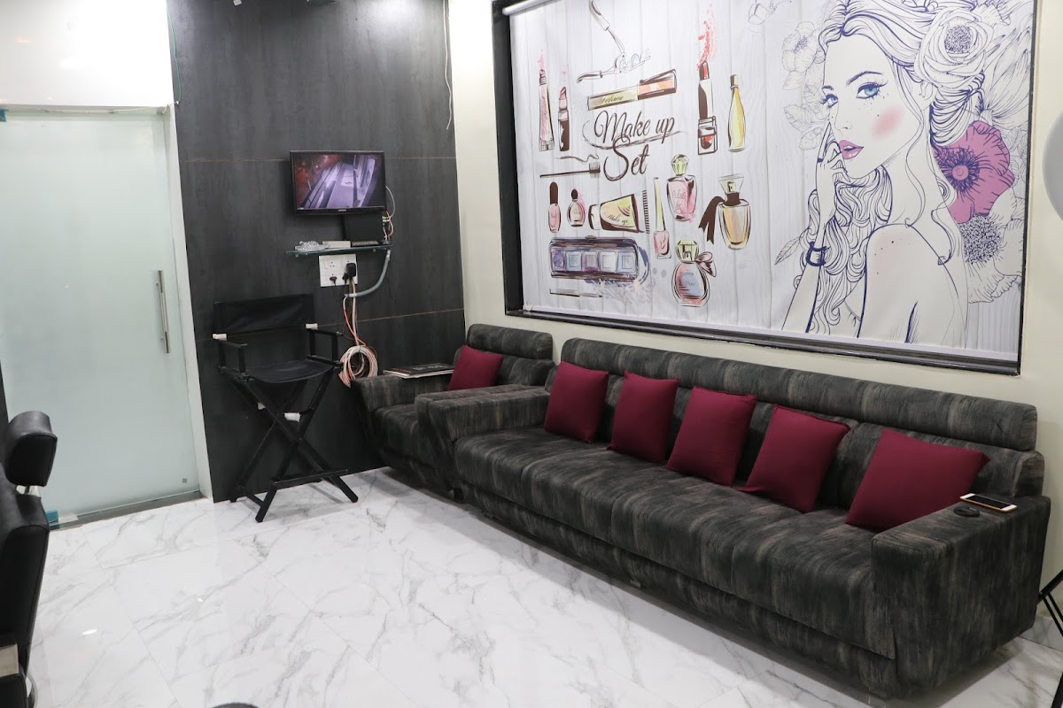 Vishal's Make up Studio