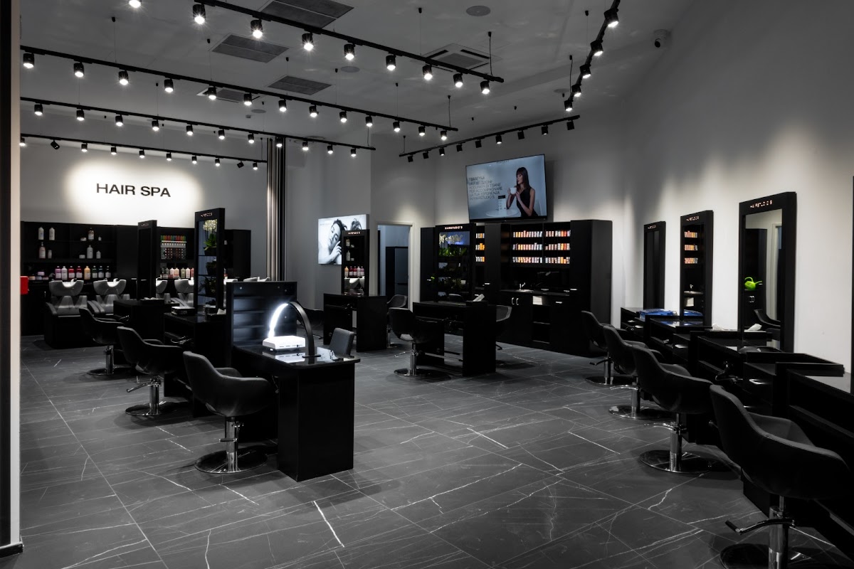 Hairstudio's Maximall - Pompeii