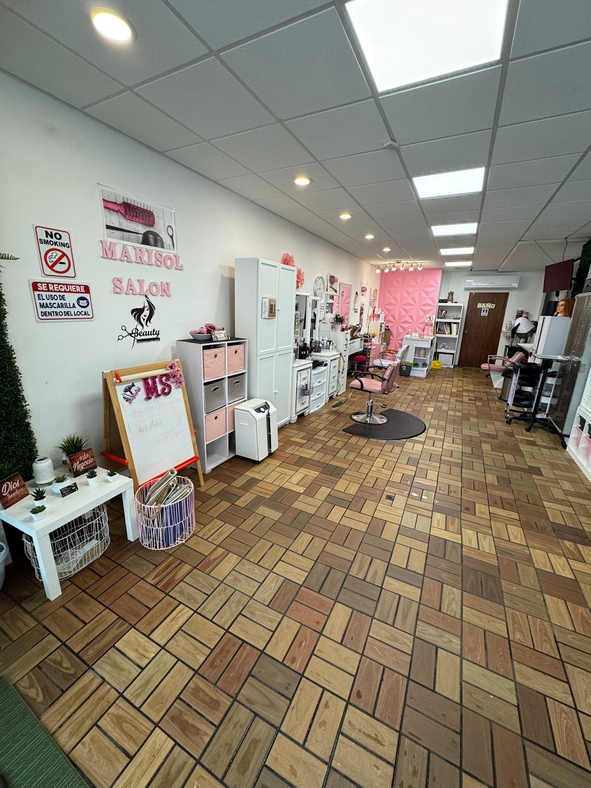 Marisol Salon