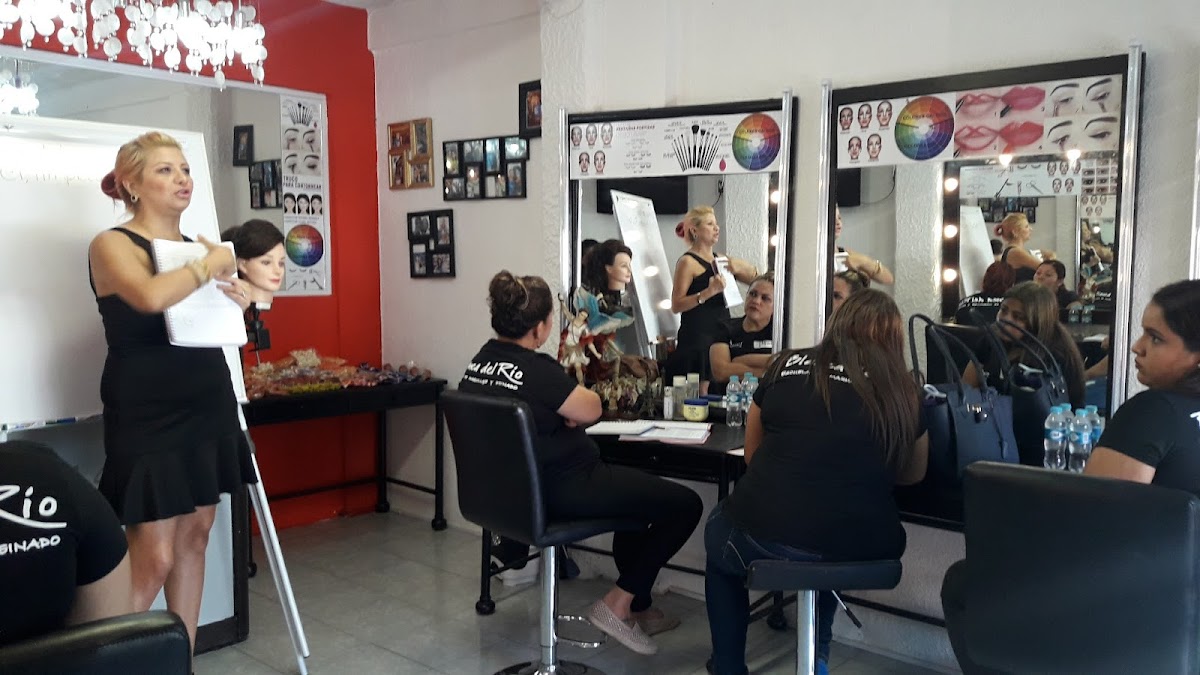 Blanca del Rio Make up STUDIO