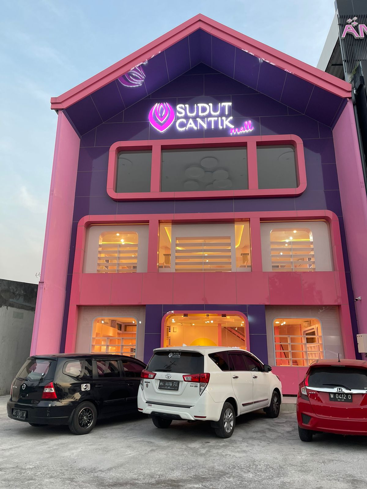 SUDUT CANTIK STORE KEDIRI - Toko Kosmetik, Skincare, Parfum & Aksesoris