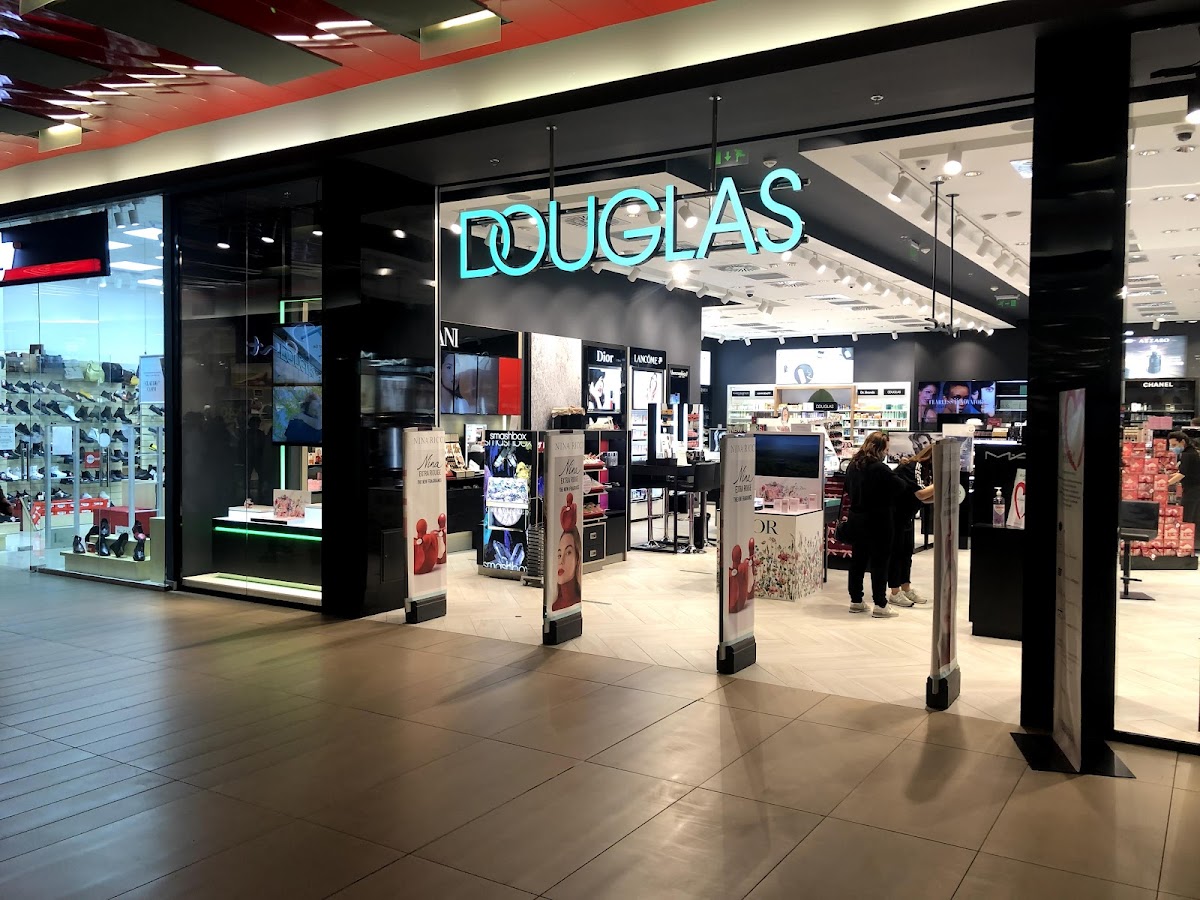 Douglas Lotus Center