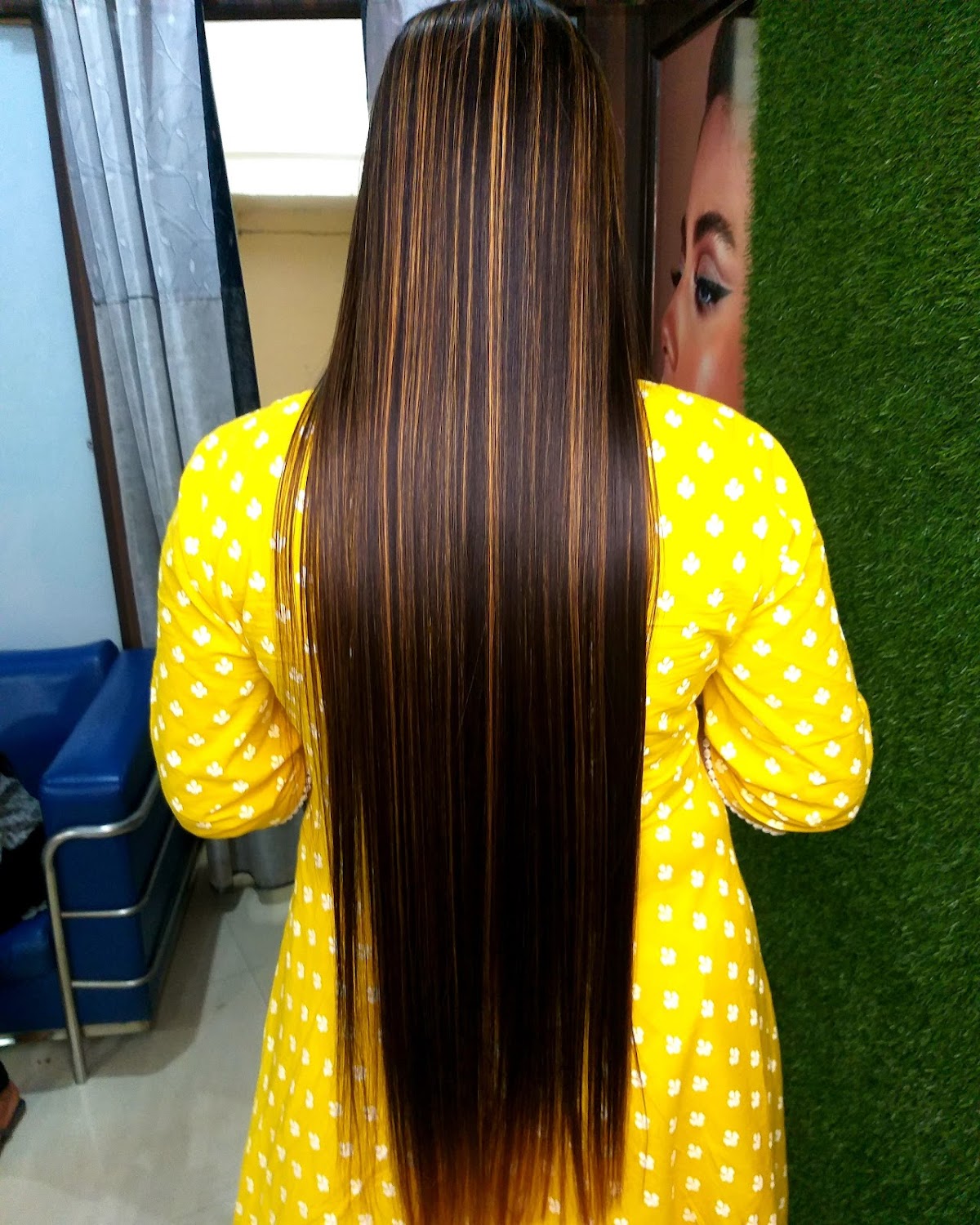AR Family Salon Guna