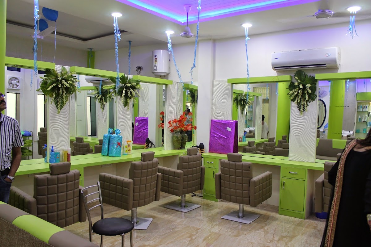 Face to Face Family Salon