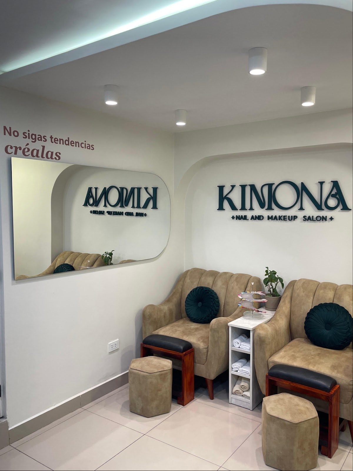 Kimona Salon