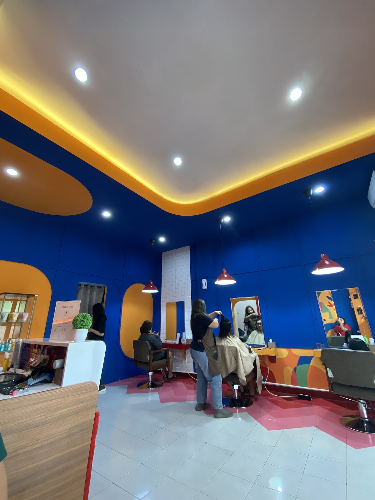 Nyalon Studio Salon