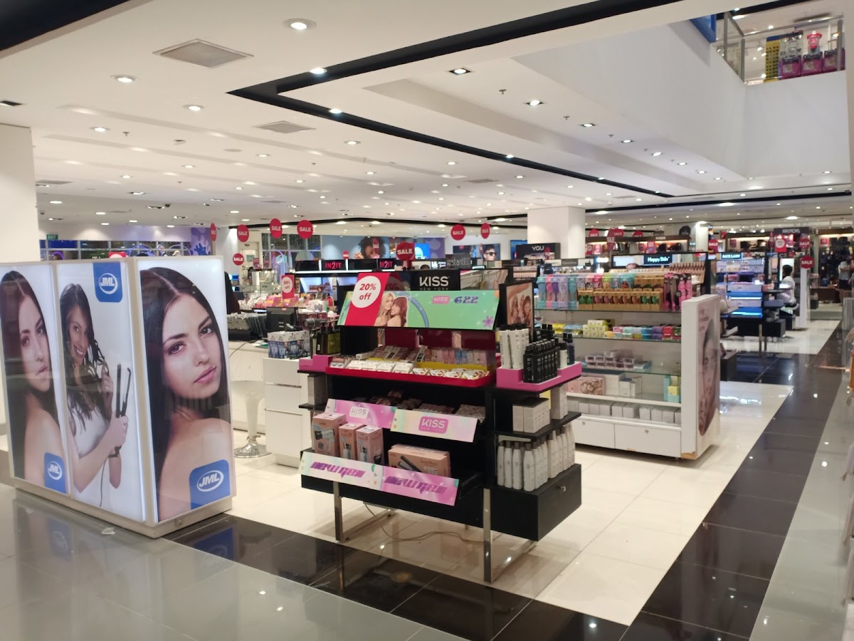 Watsons SM Cauayan