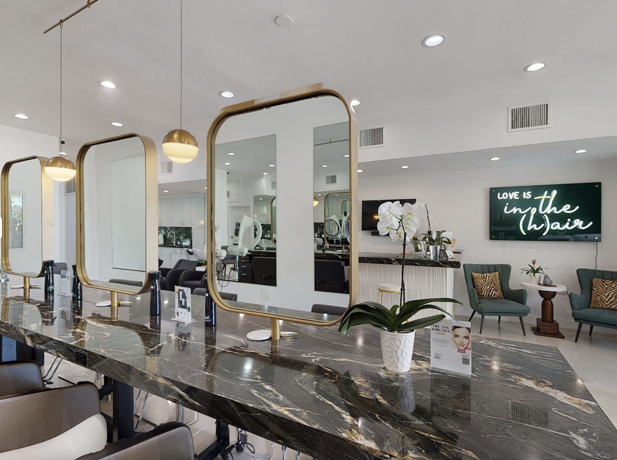 THE ONE BEAUTY HAIR SALON