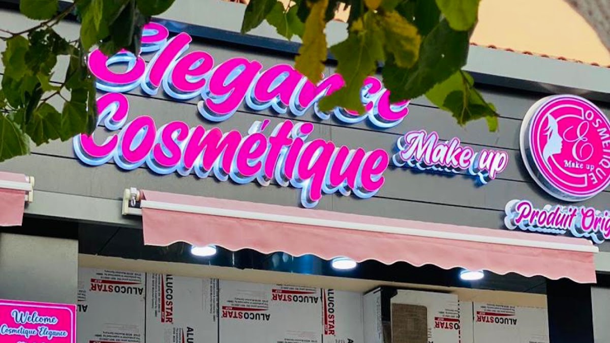 Cosmétique Elegance make-up