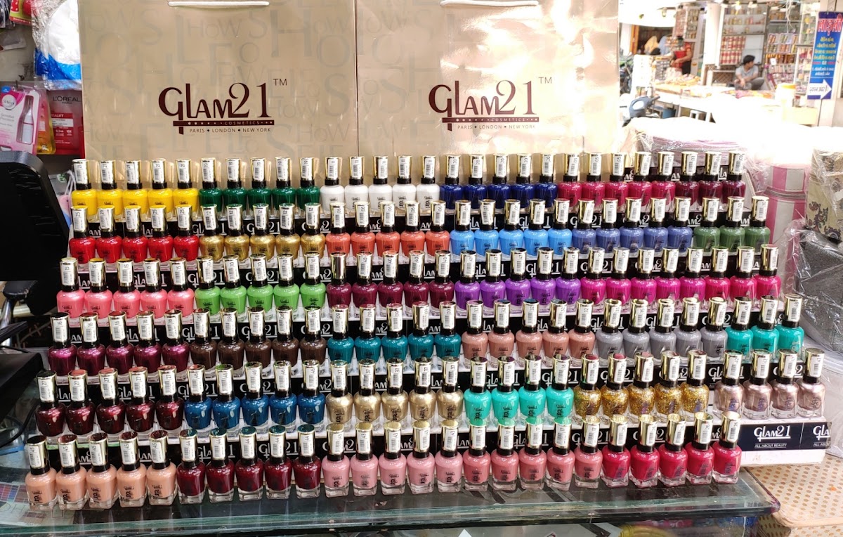 Heart to Heart Cosmetics