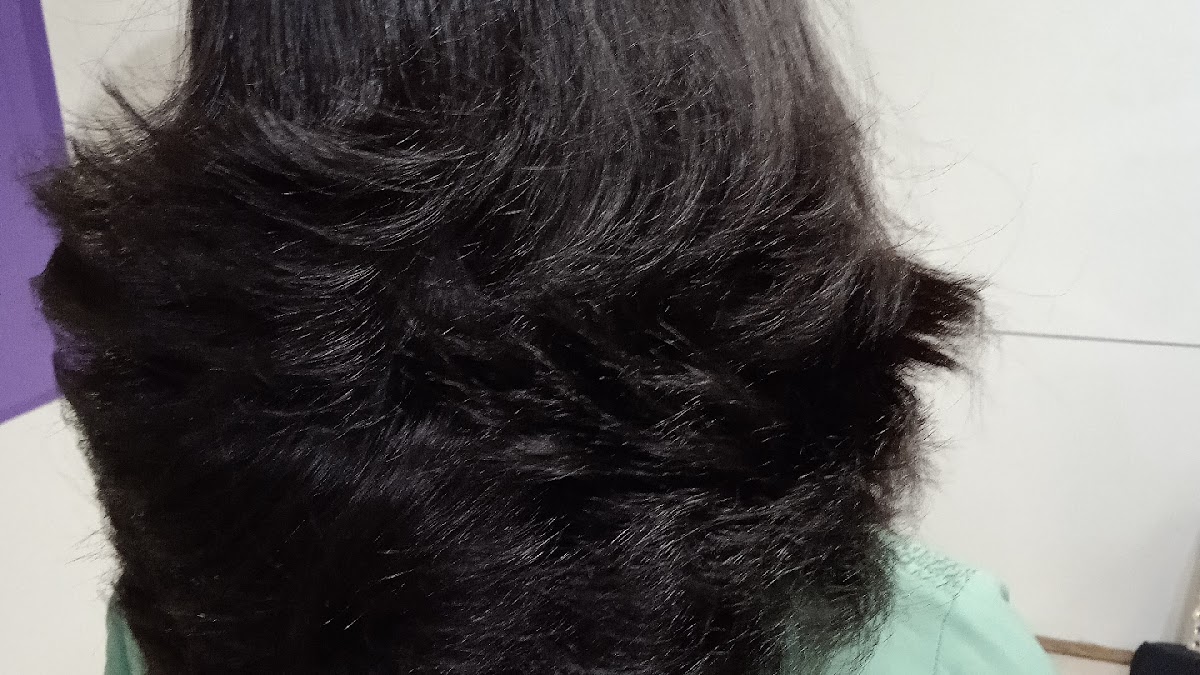 Naturals Beauty Salon Thodupuzha