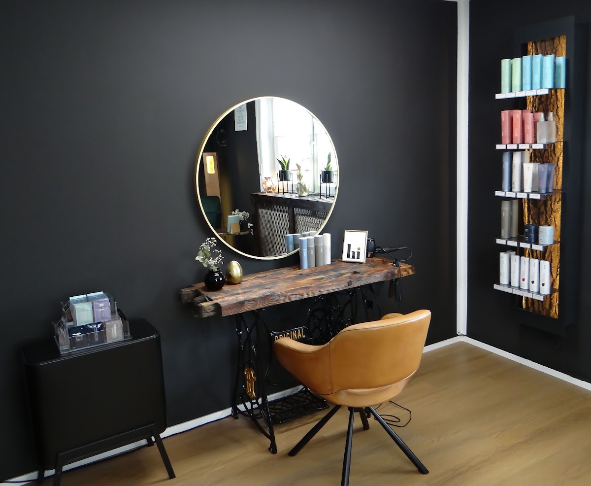 Tanja Spörlein Haare & Permanent Make Up