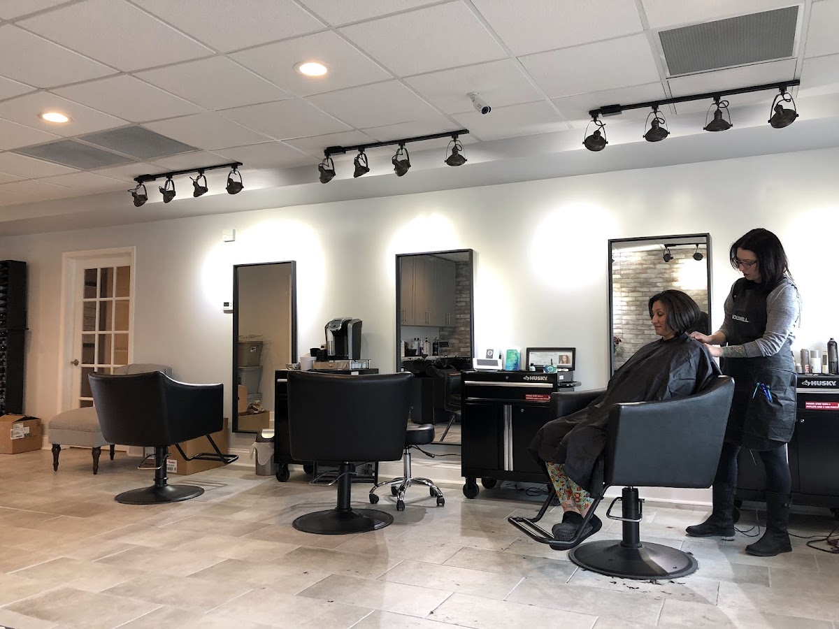 Studio 7 Salon and Spa