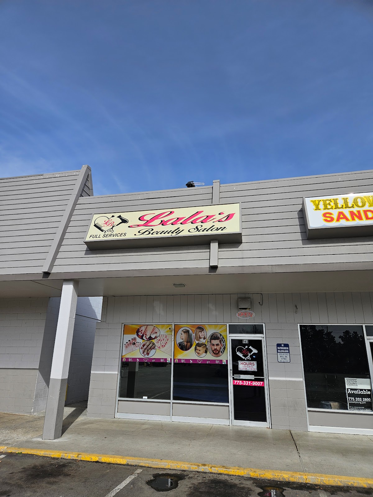 Lala's Beauty Salon