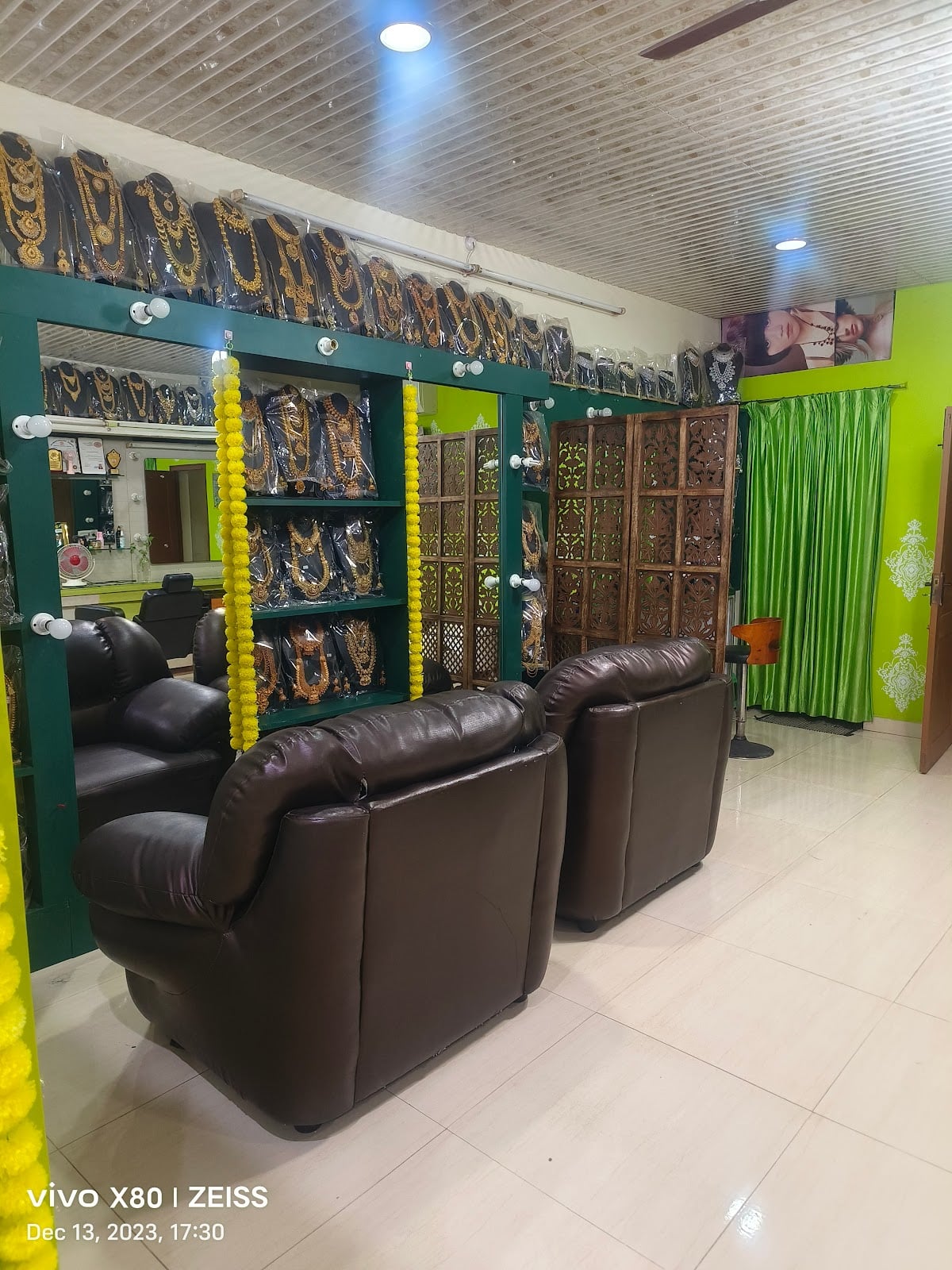 Subiksha Ladies Beauty Parlour & Gym