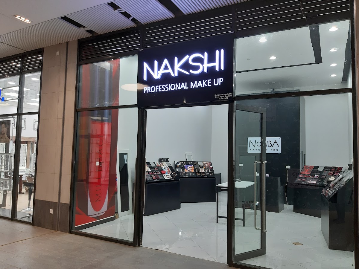 Nouba Professional Makeup Nakshi