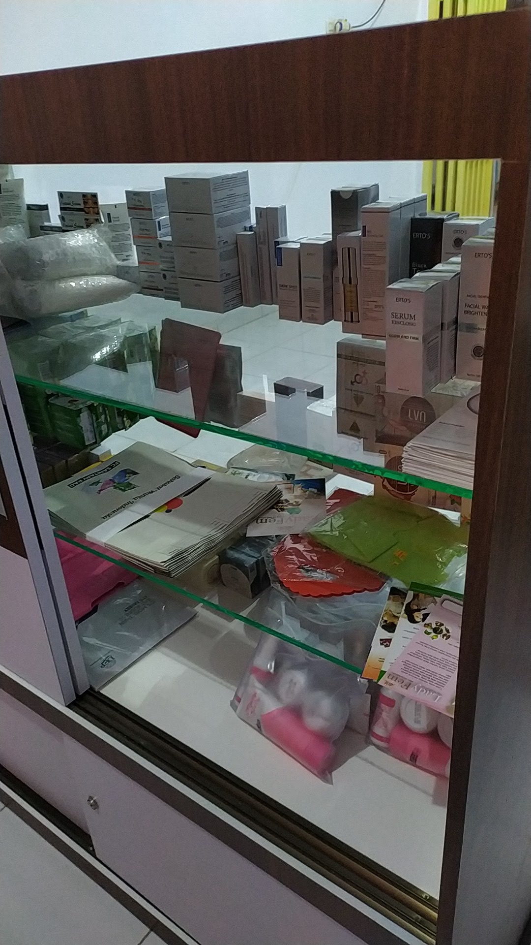 Kosmetik Makassar
