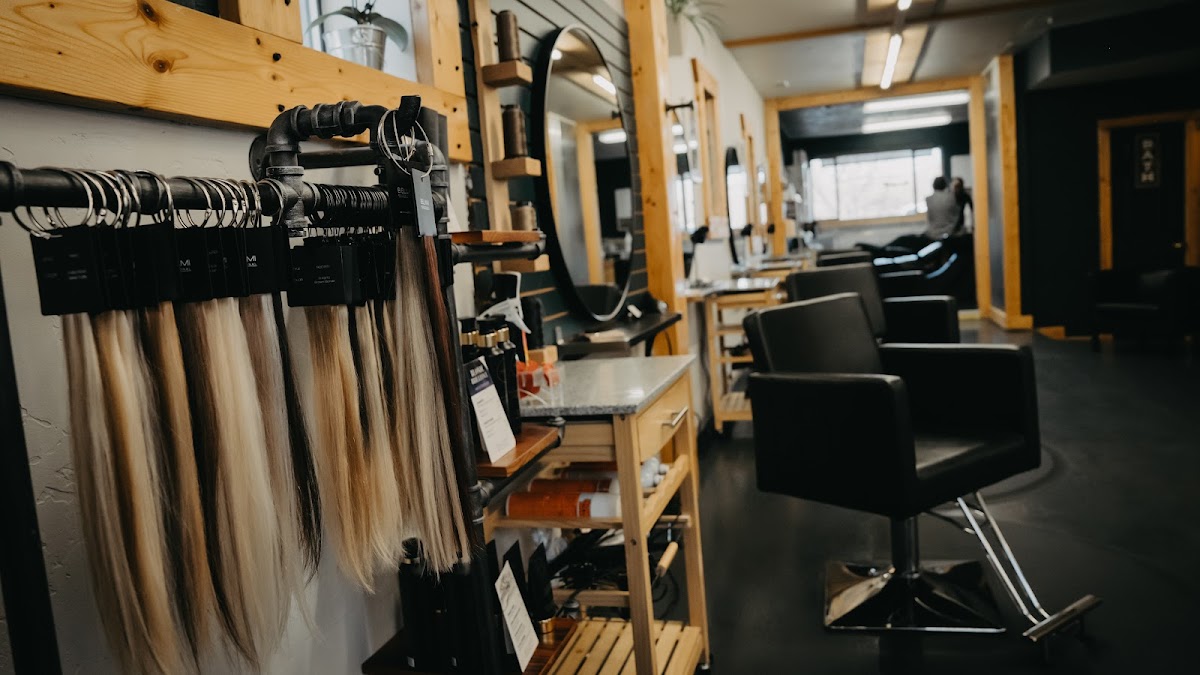 Captivate Salon