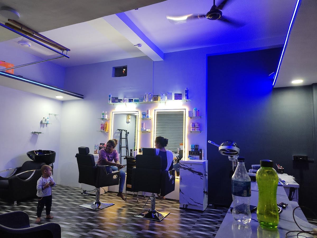 RB Makeup Studio