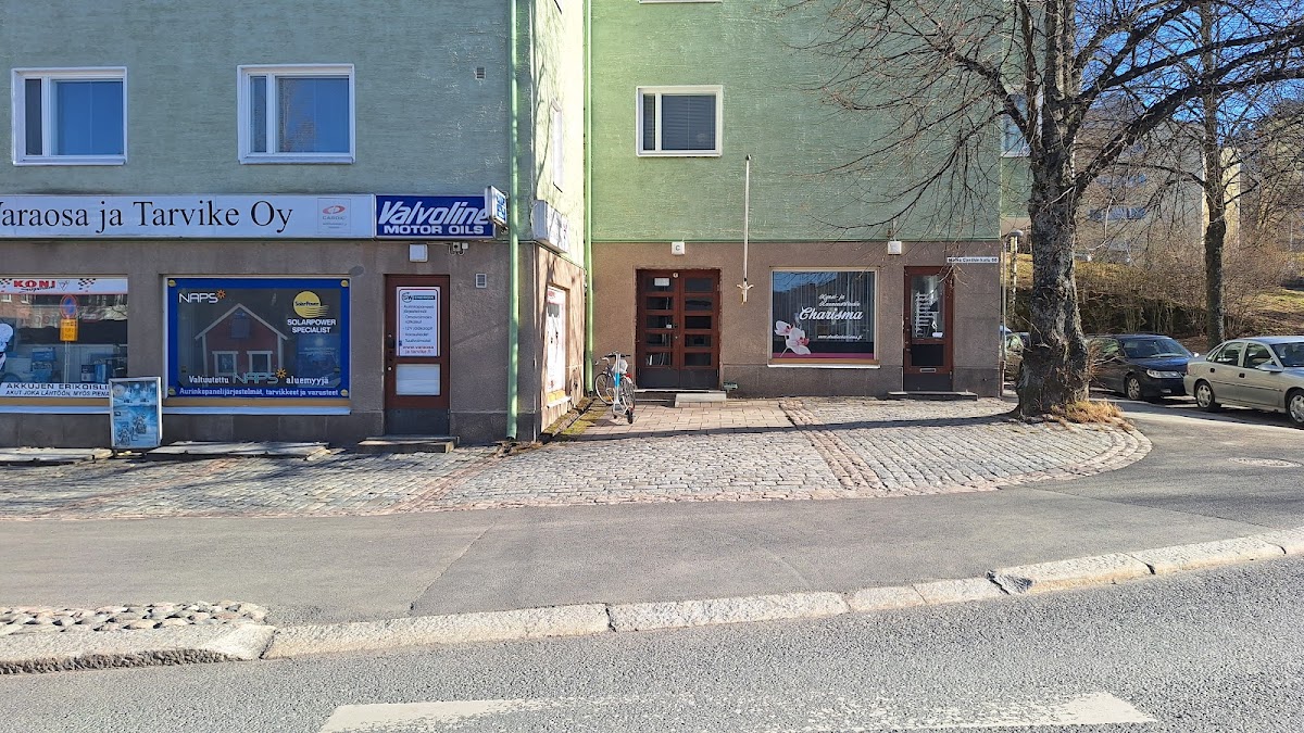 Kynsi- ja KauneusStudio Charisma