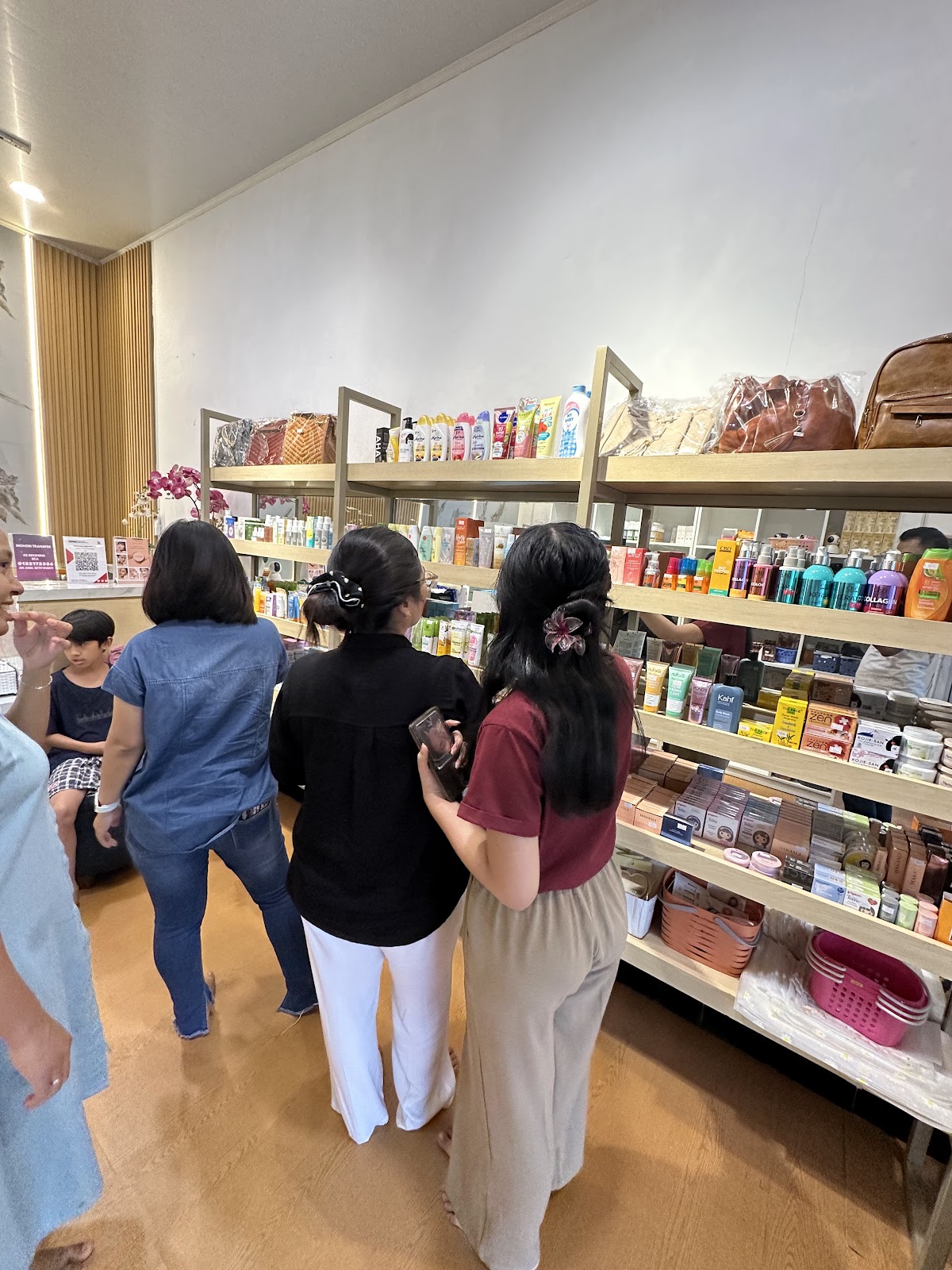 Distributor MS Glow Salatiga by Ansbeauty
