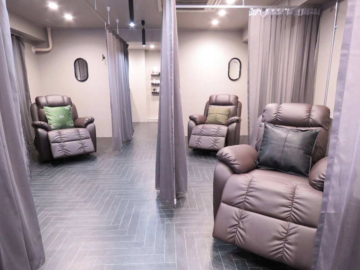Mode!? Ikebukuro Nishiguchi-ten Men's Eyebrow Salon