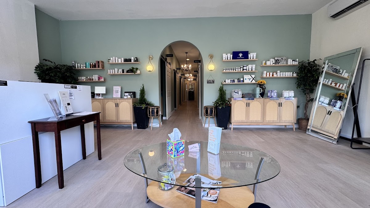 Pacific NW Beauty Bar