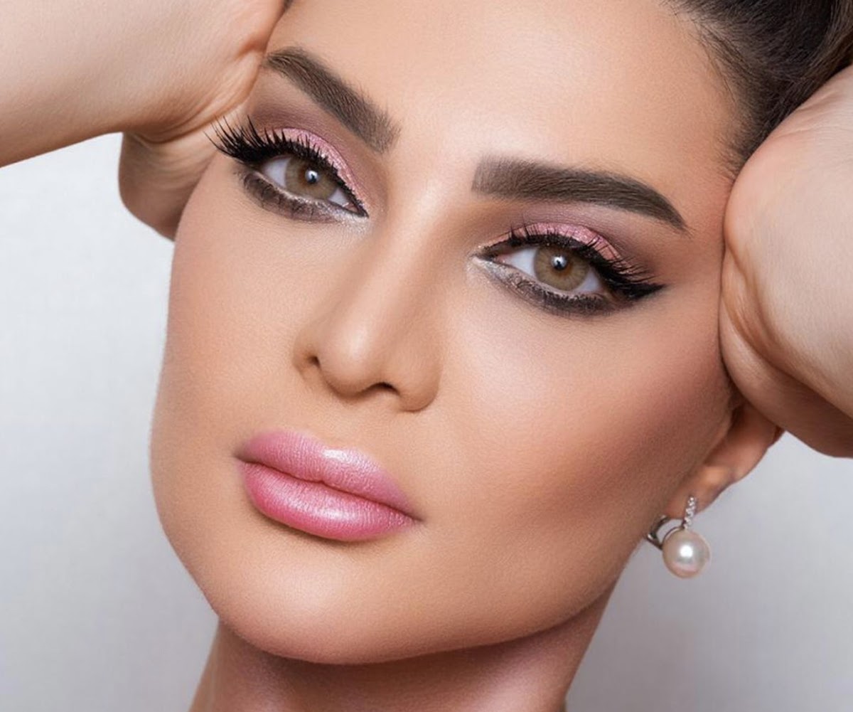 Miss Opera Ladies Salon
