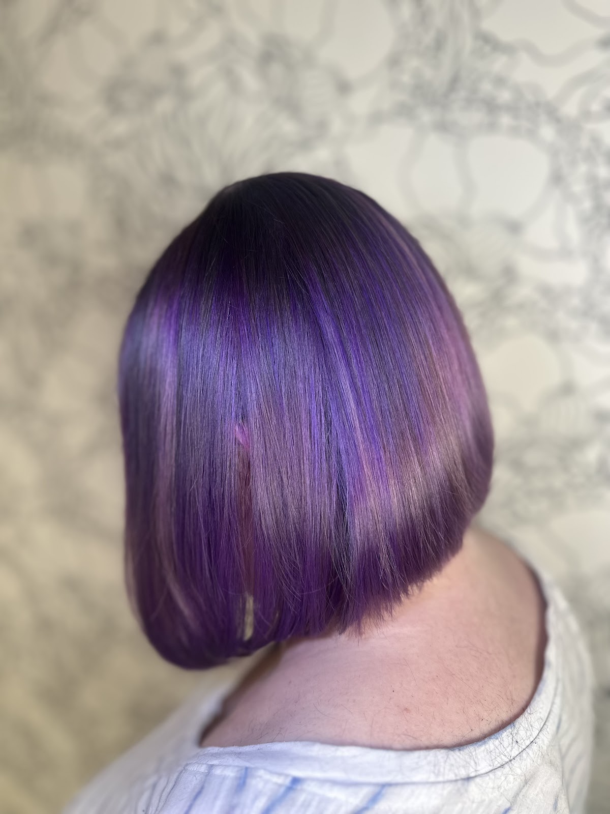 The Junction Salon and Bar