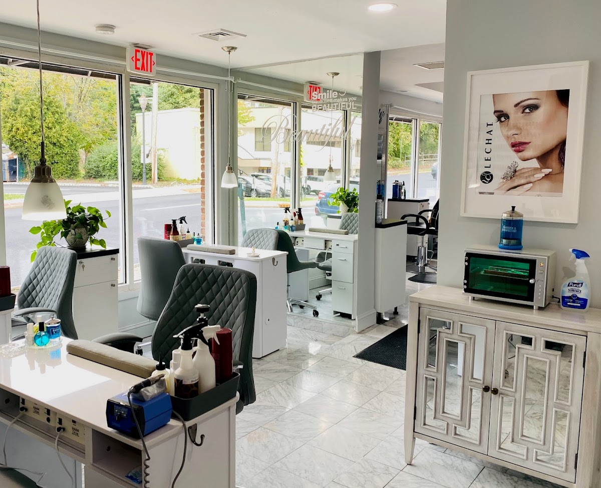 Adore Salon by Clori
