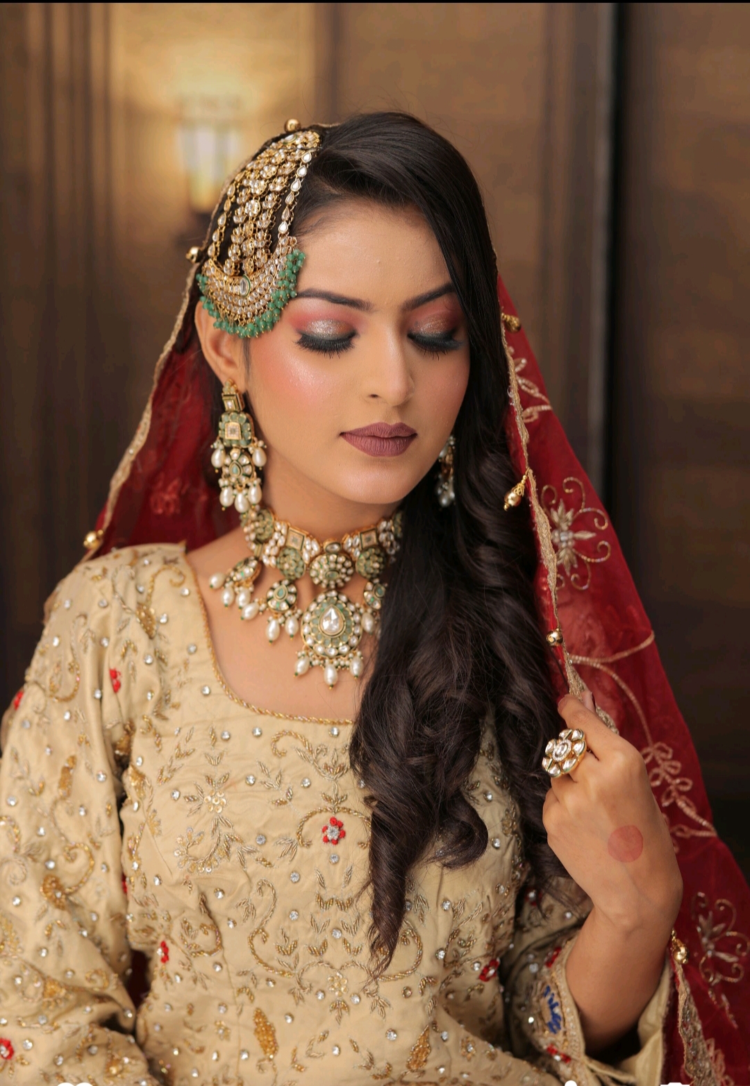 Shab's Beauty Salon & Bridal Studio