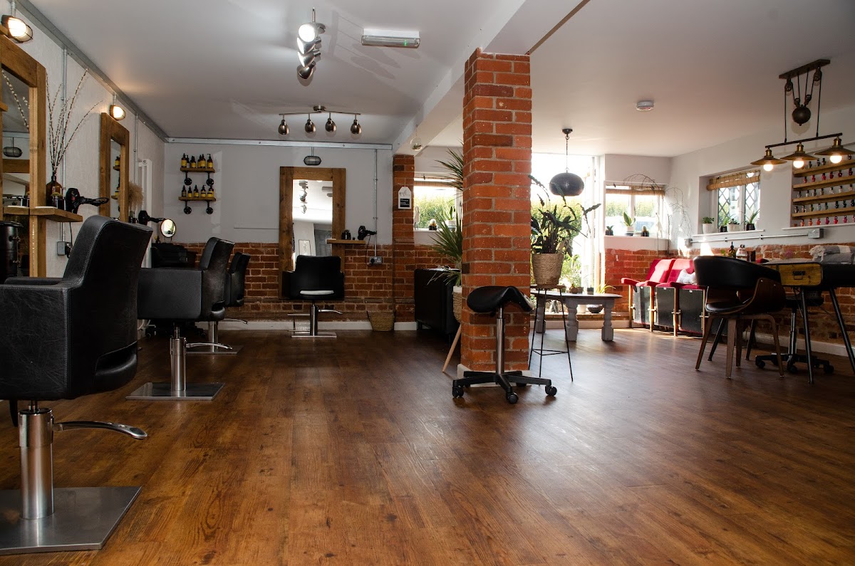 Vinesse Hair & Beauty