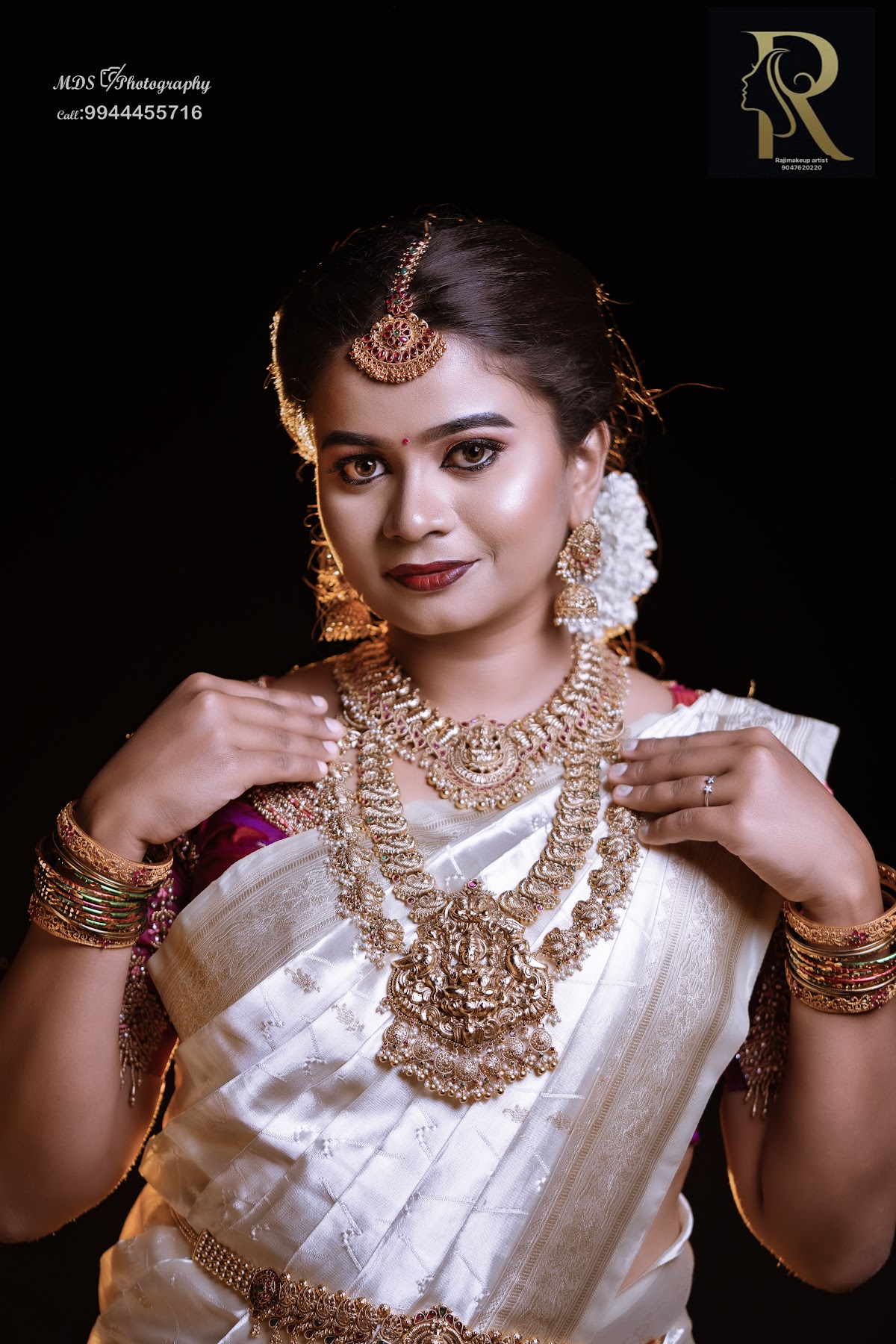 Shri Beauty Parlour