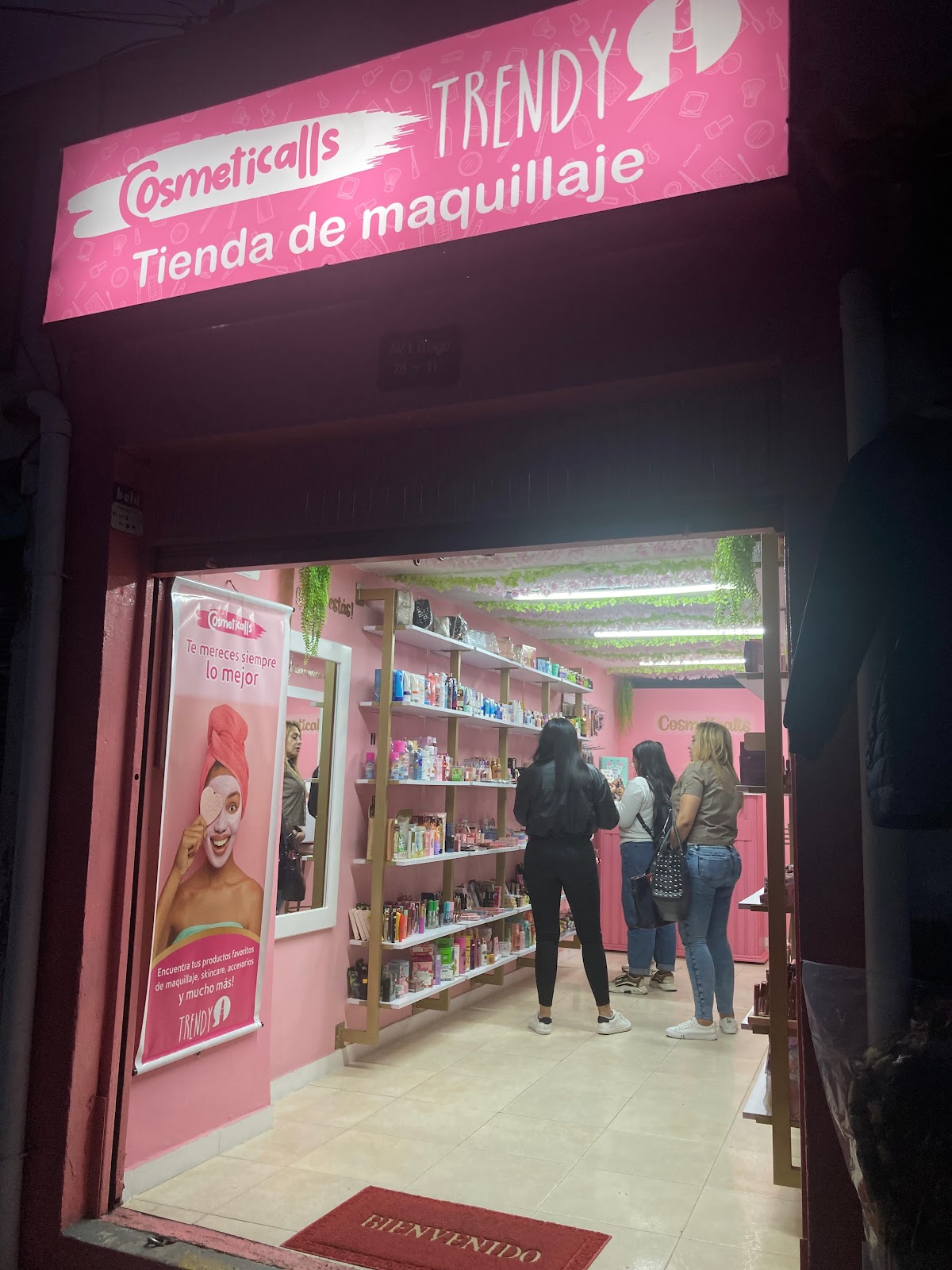 Cosmeticalls Tienda de maquillaje