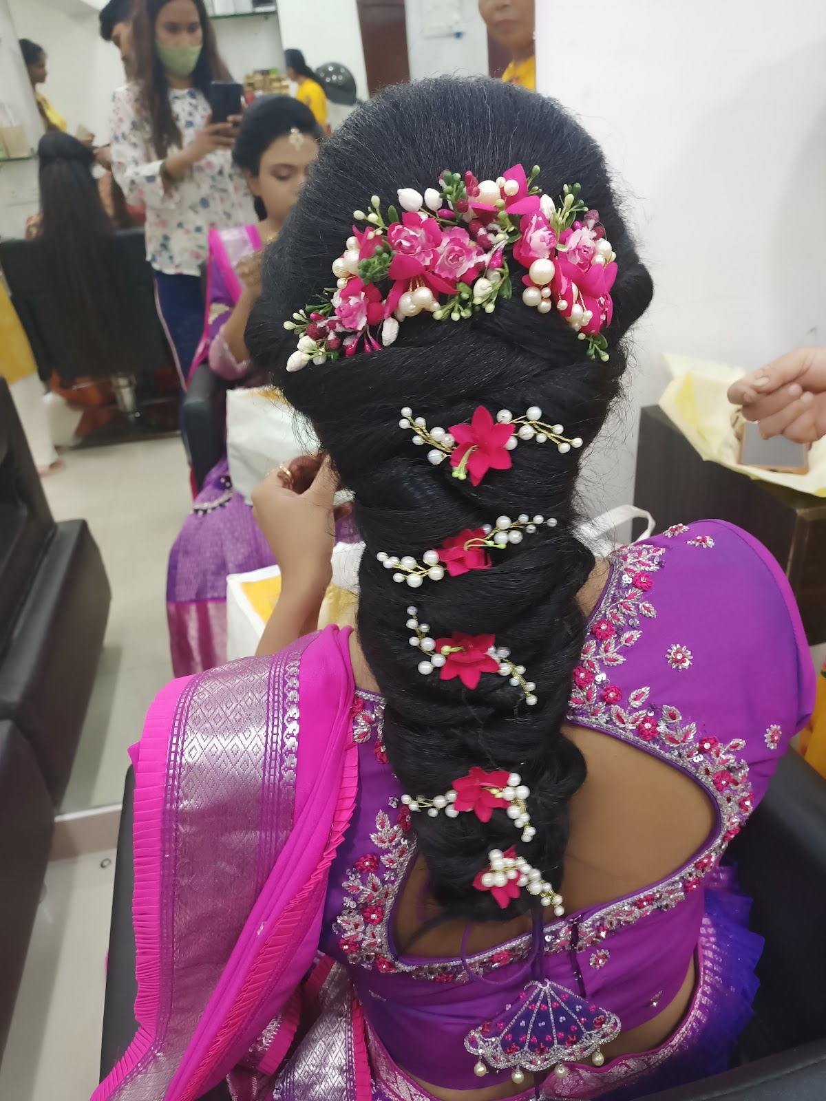 Blossoms Family Salon