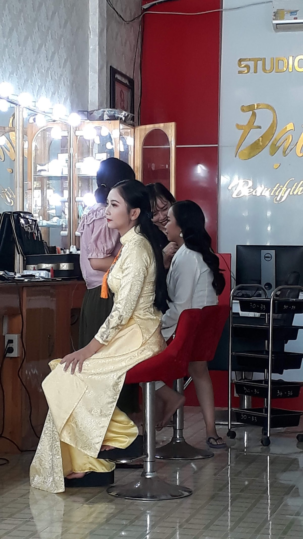 Áo Cưới Đạt Linh