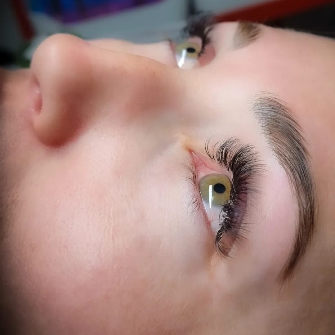 Elena Lash & Brow