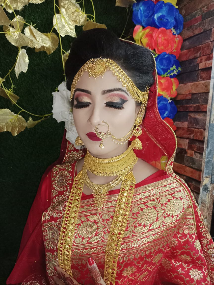 Priya Beauty Parlour