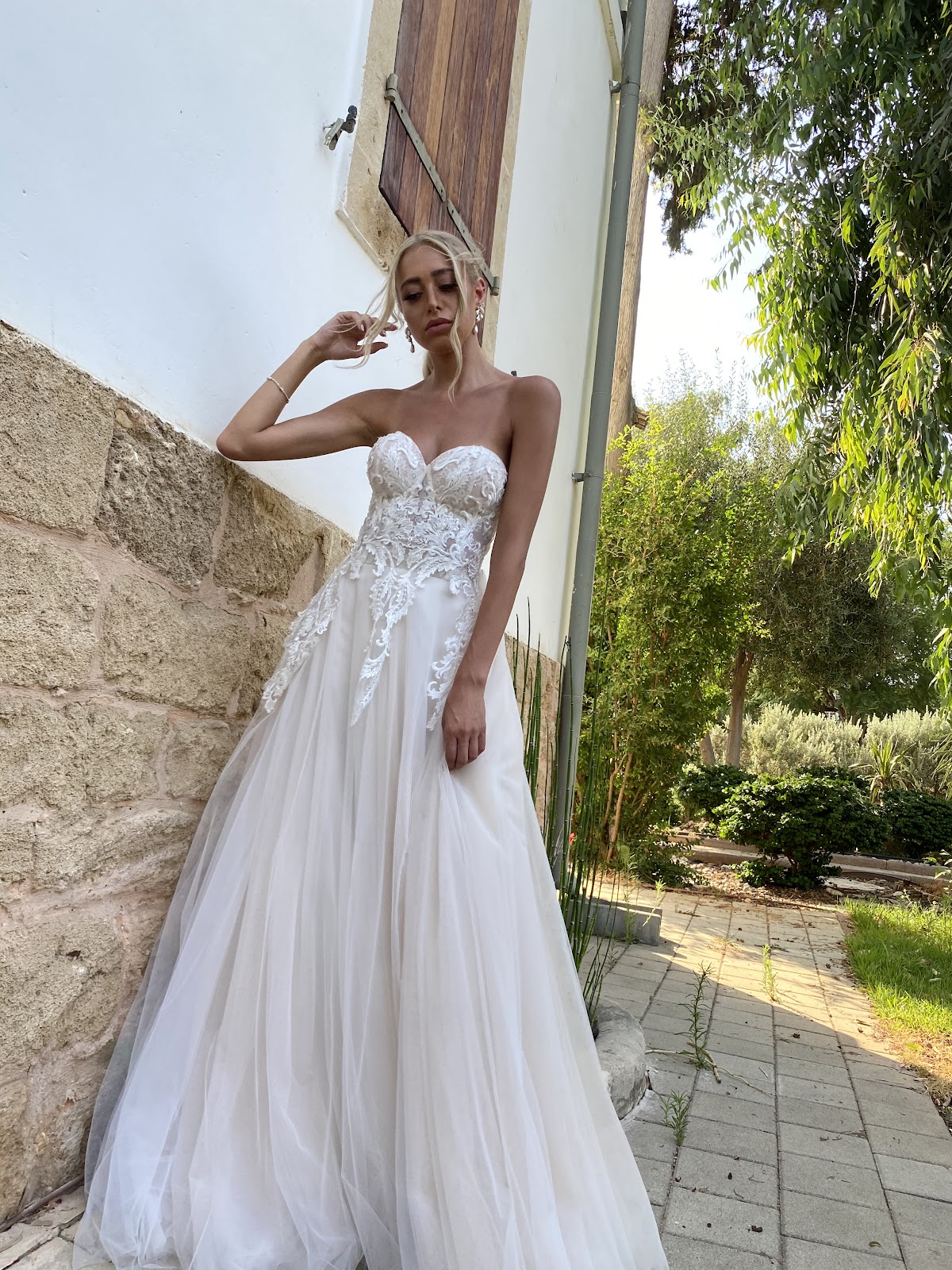 Hani Tabib - Bridal Fashion, Hair & Makeup