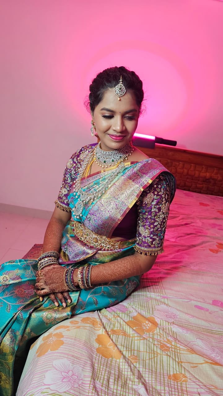 Shine's Professional Bridal Studio & Beauty Salon Only Ladies
