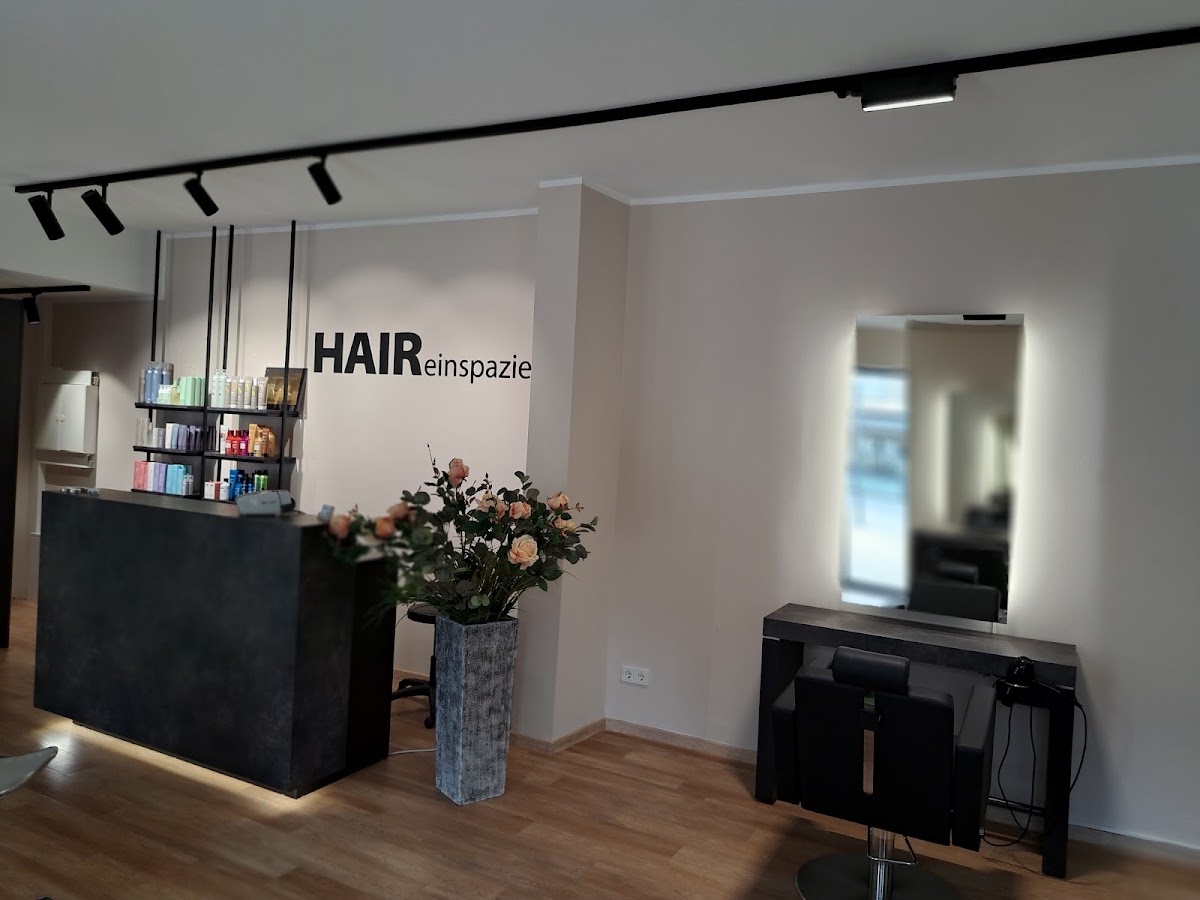 Friseur Salon Haireinspaziert