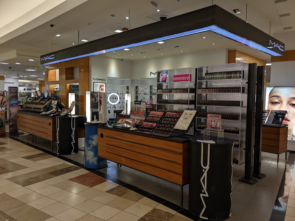 MAC Cosmetics