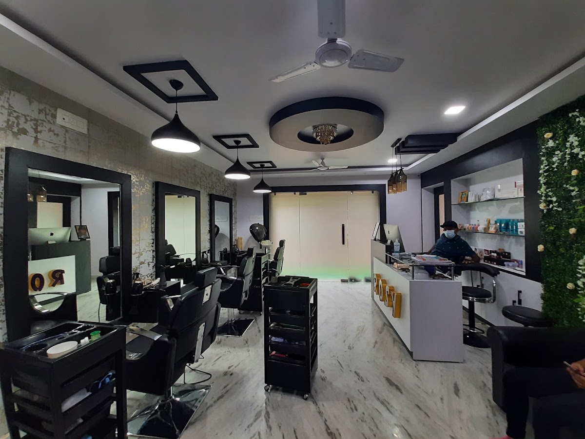 Bhutama Debasish salon