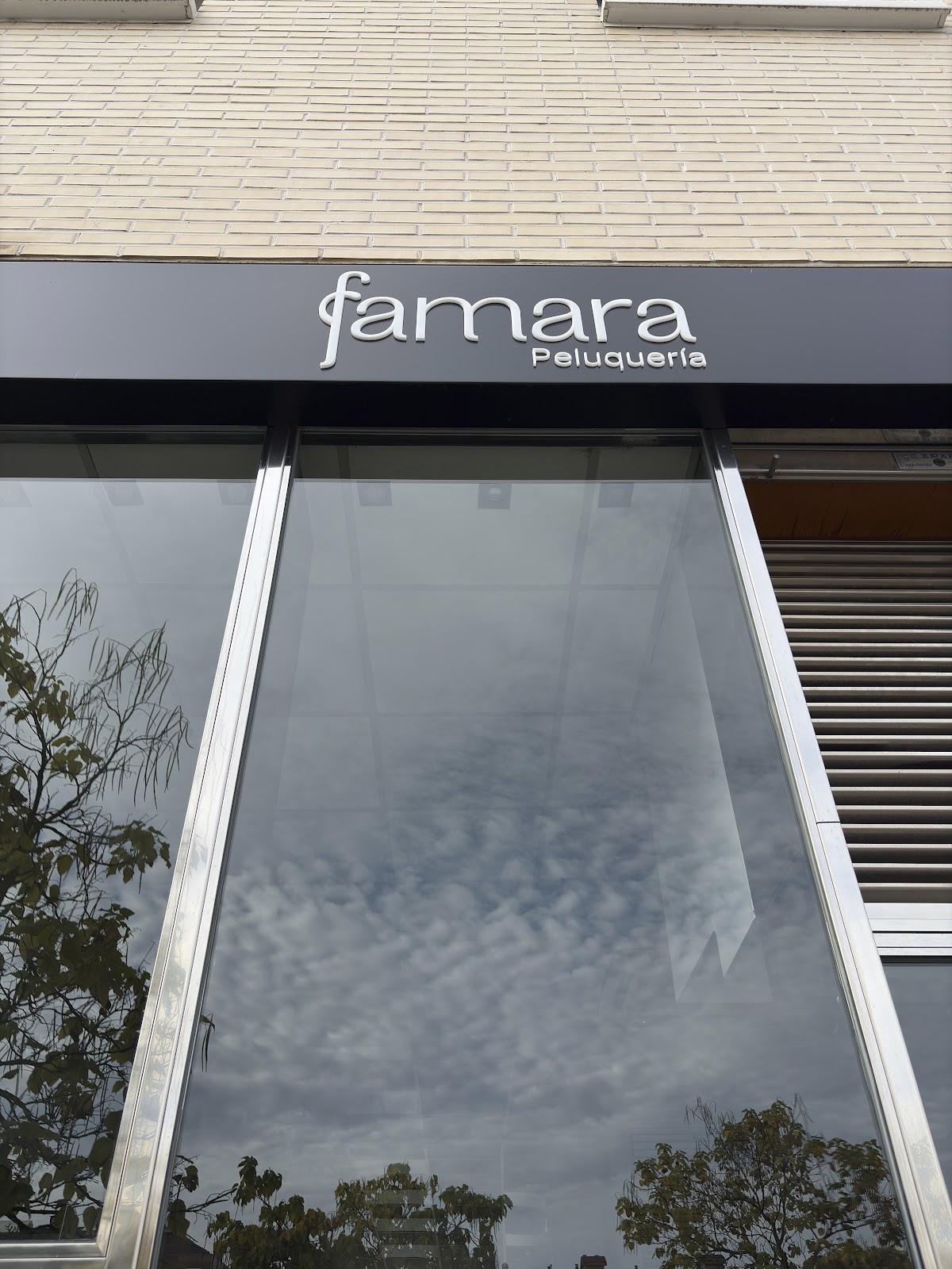 Famara Peluqueria y Estetica Vitoria