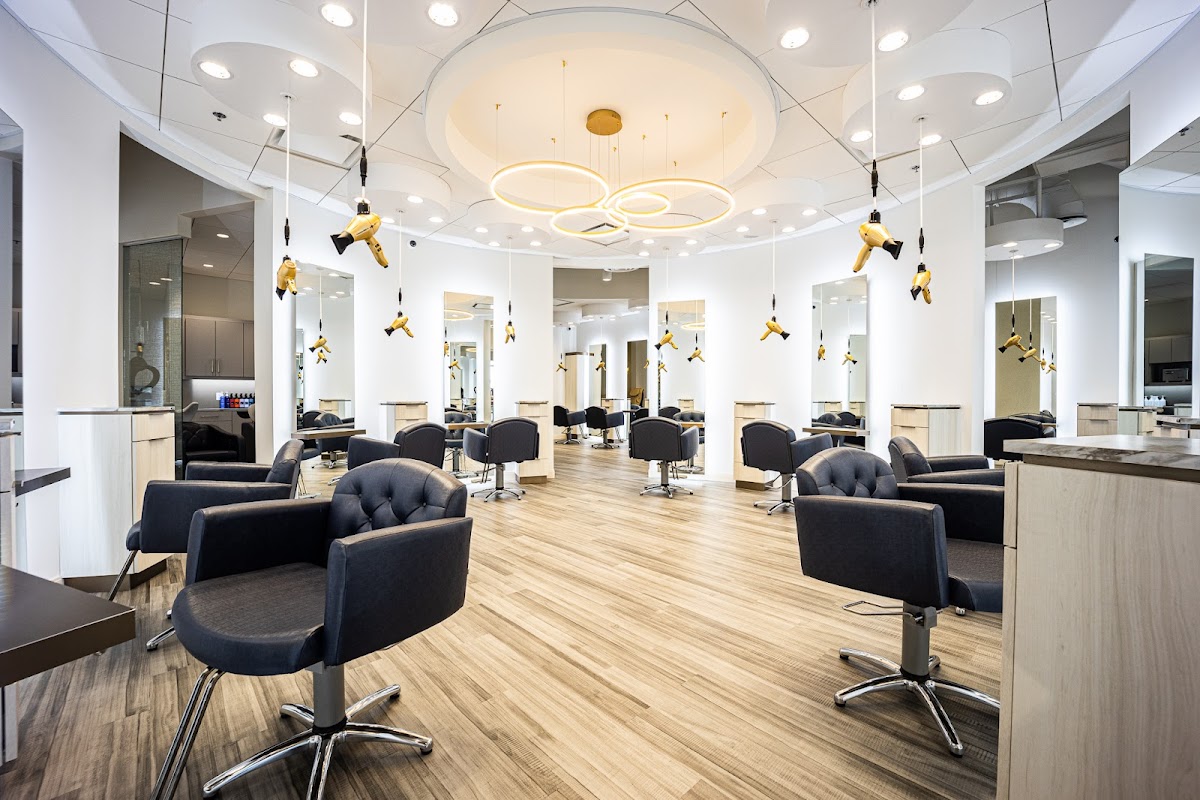 Salon Jaylee Magnolia