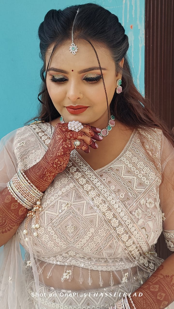 Mahima Beauty Parlour