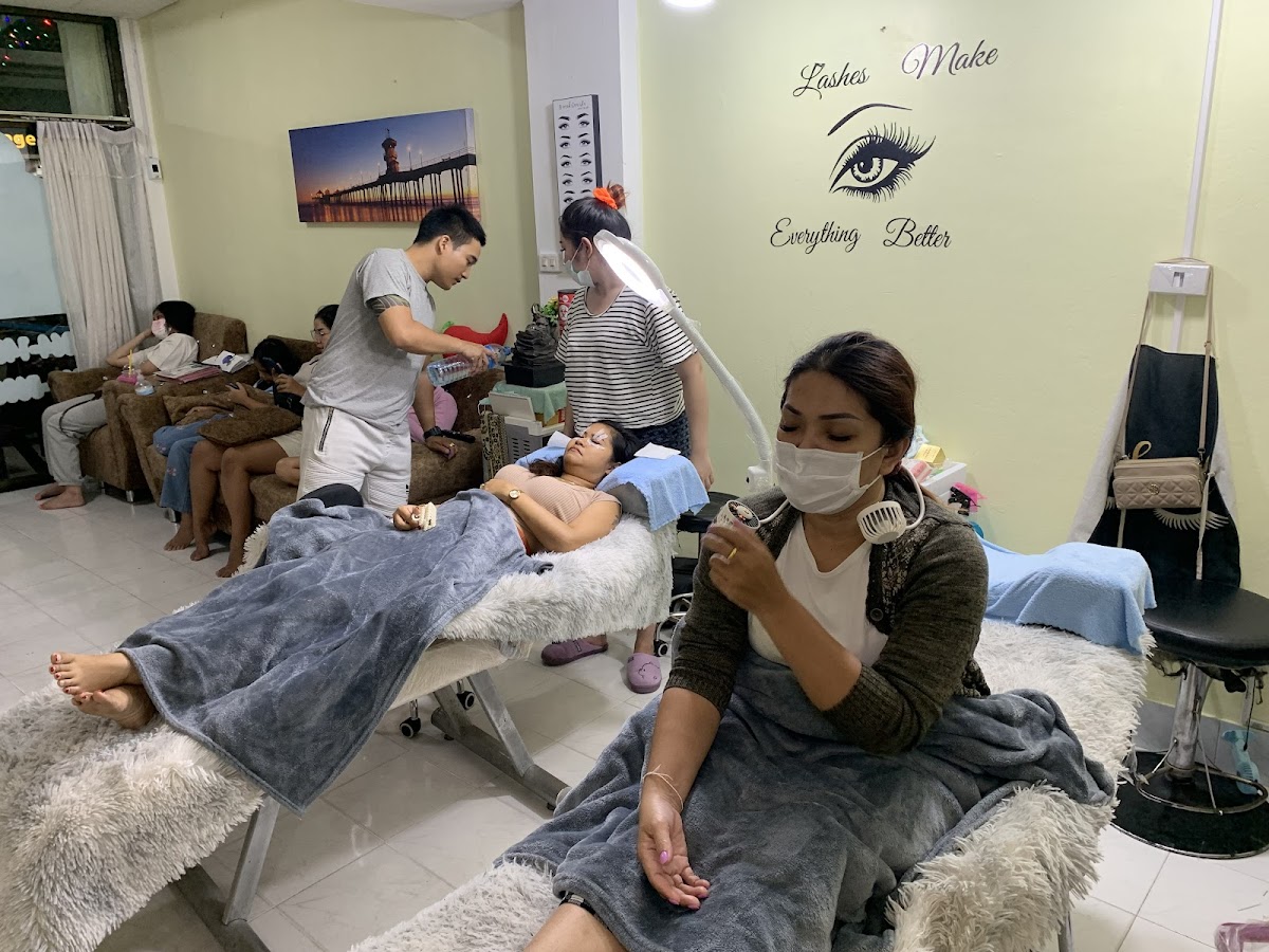 Pare Eyelash South Pattaya