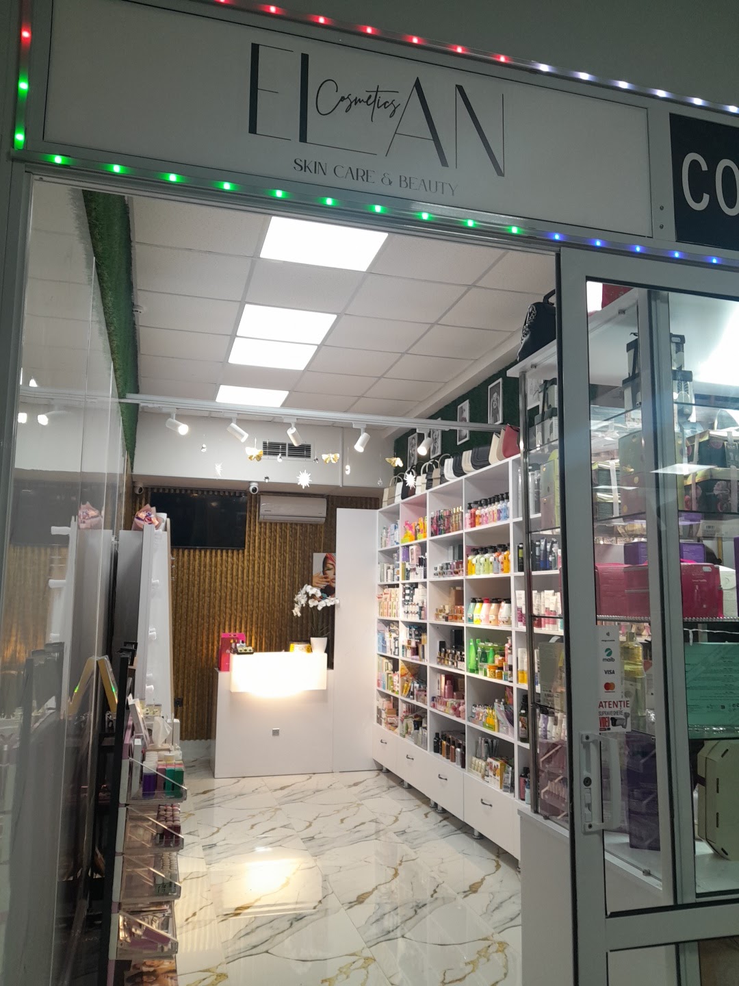 ELAN Cosmetic Shop
