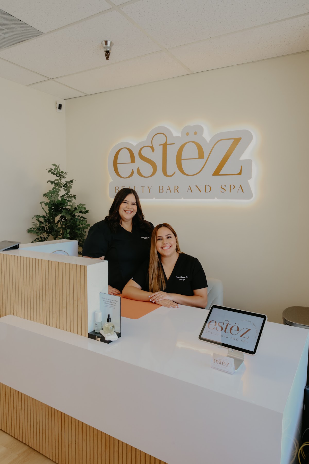 Estëz Beauty Bar & Spa