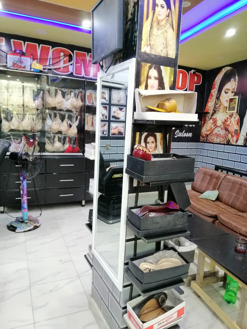 Mother & Daughter Beauty Salon